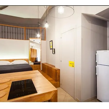 아파트 Serafini Loft