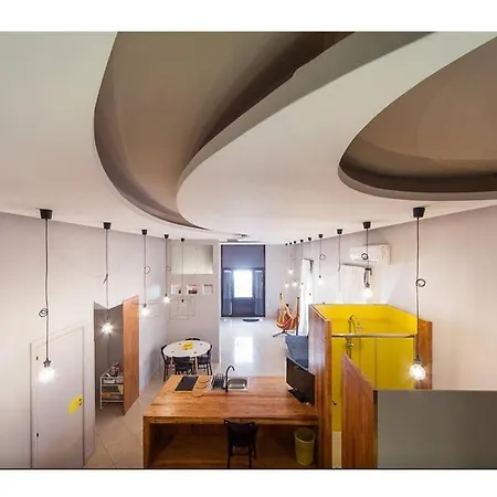 Serafini Loft Apartment